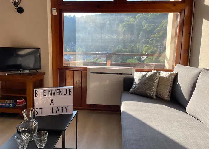 Les Cimes 55 M2 - Piscine Interieure Vue Montagne Centre Village - Parking - Avec Linge Et Menage De Fin De Sejour Compris Apartment