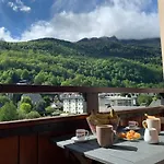 Les Cimes 55 M2 - Piscine Interieure Vue Montagne Centre Village - Parking - Avec Linge Et Menage De Fin De Sejour Compris 아파트