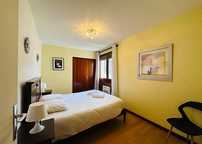 Apartment Les Cimes 55 M2 - Piscine Interieure Vue Montagne Centre Village - Parking - Avec Linge Et Menage De Fin De Sejour Compris Saint-Lary-Soulan